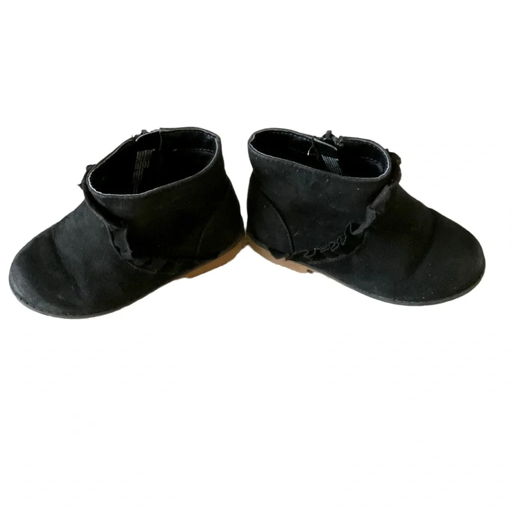 Cat And Jack Boots Black Suede  Ankle With Ruffle and Zipper Girls Size 8